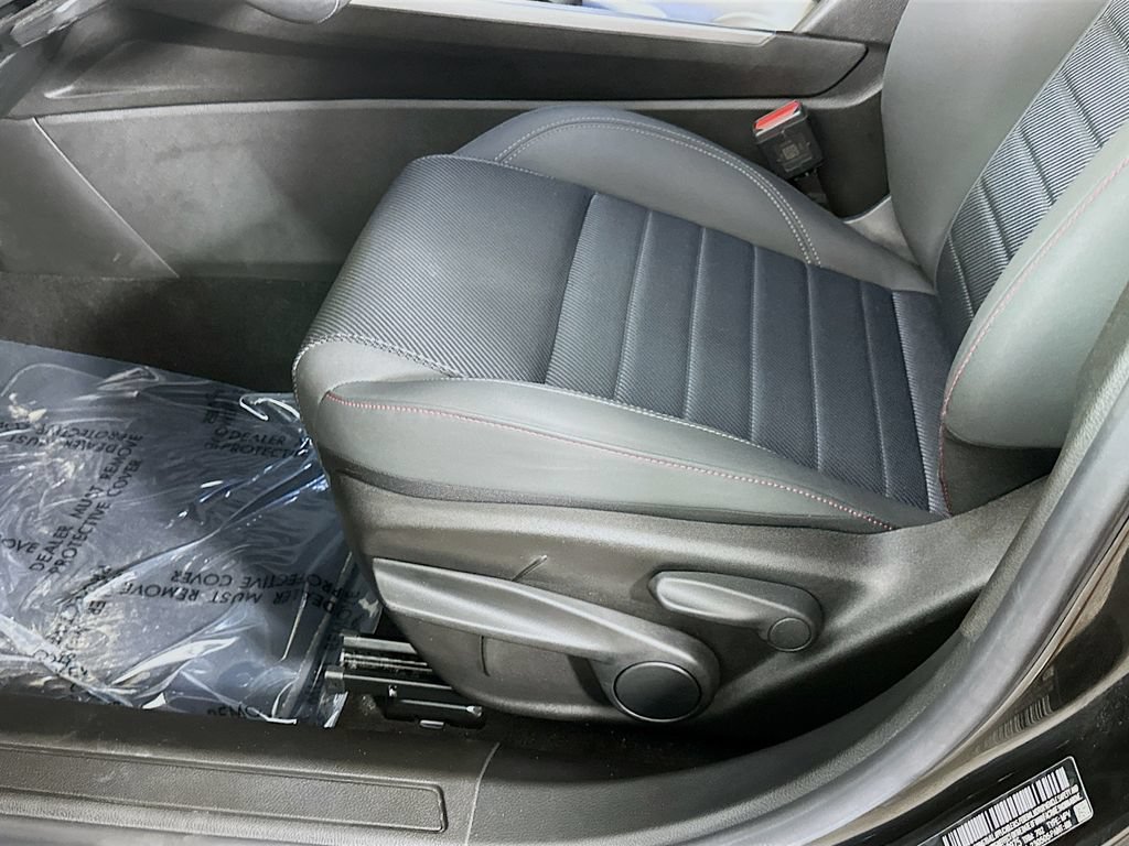 Certified 2024 Dodge Hornet GT w/ Cold Weather Group AWD/4WD image 29