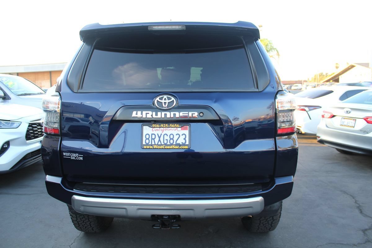 Used 2020 Toyota 4Runner TRD Off-Road w/ Wilderness Package AWD/4WD image 6