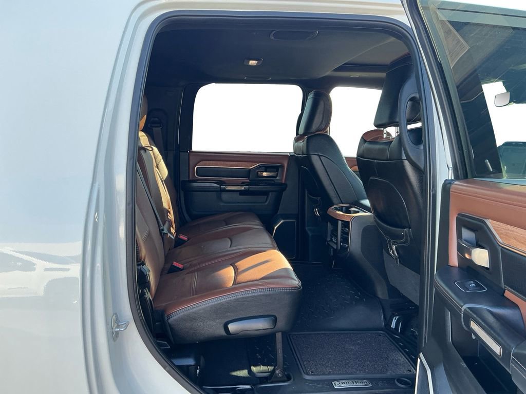 Used 2023 RAM 3500 Limited AWD/4WD image 23