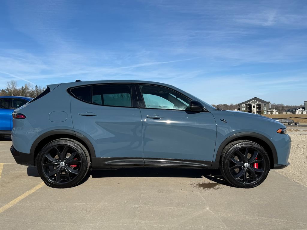 Used 2024 Dodge Hornet R/T Plus image 4