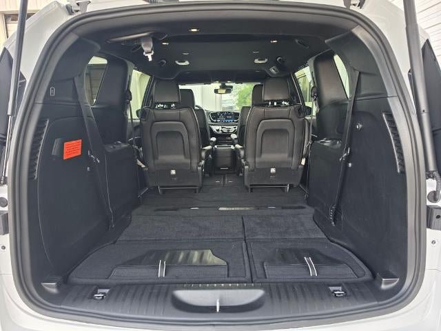 Used 2026 Chrysler Pacifica Select FWD image 29