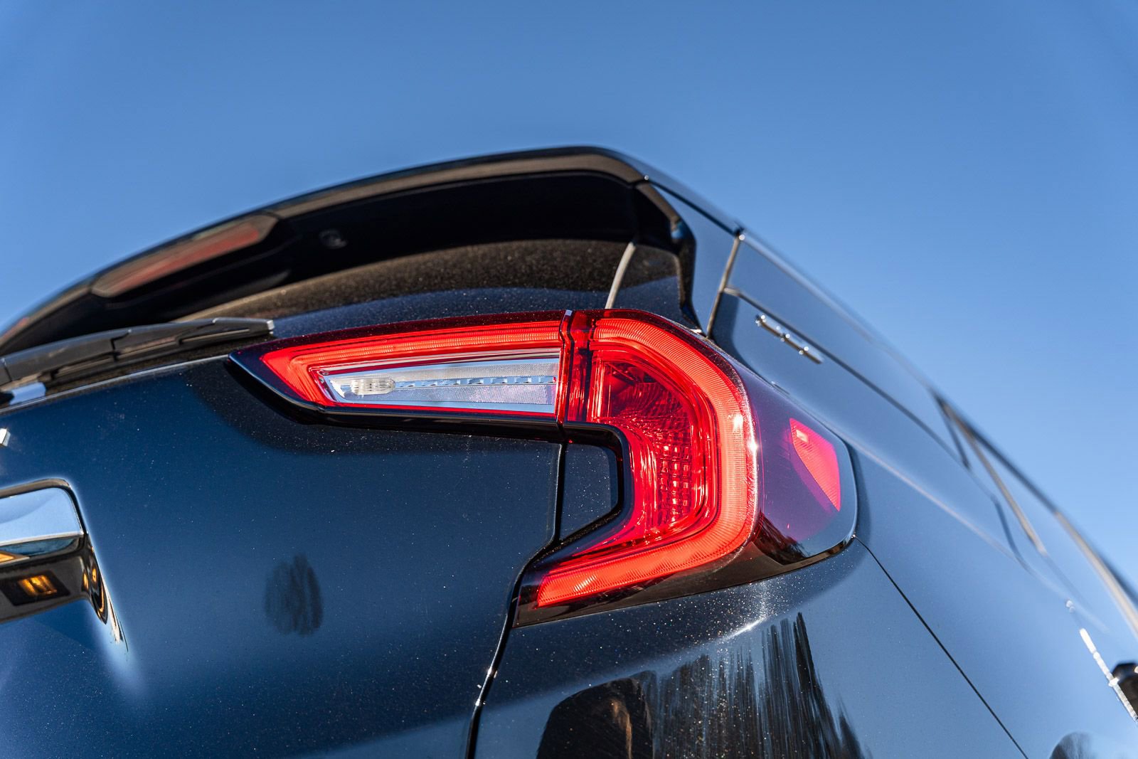 Used 2024 GMC Terrain SLE image 19