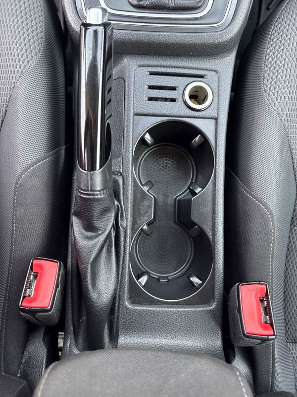 Used 2018 Volkswagen Golf S image 23
