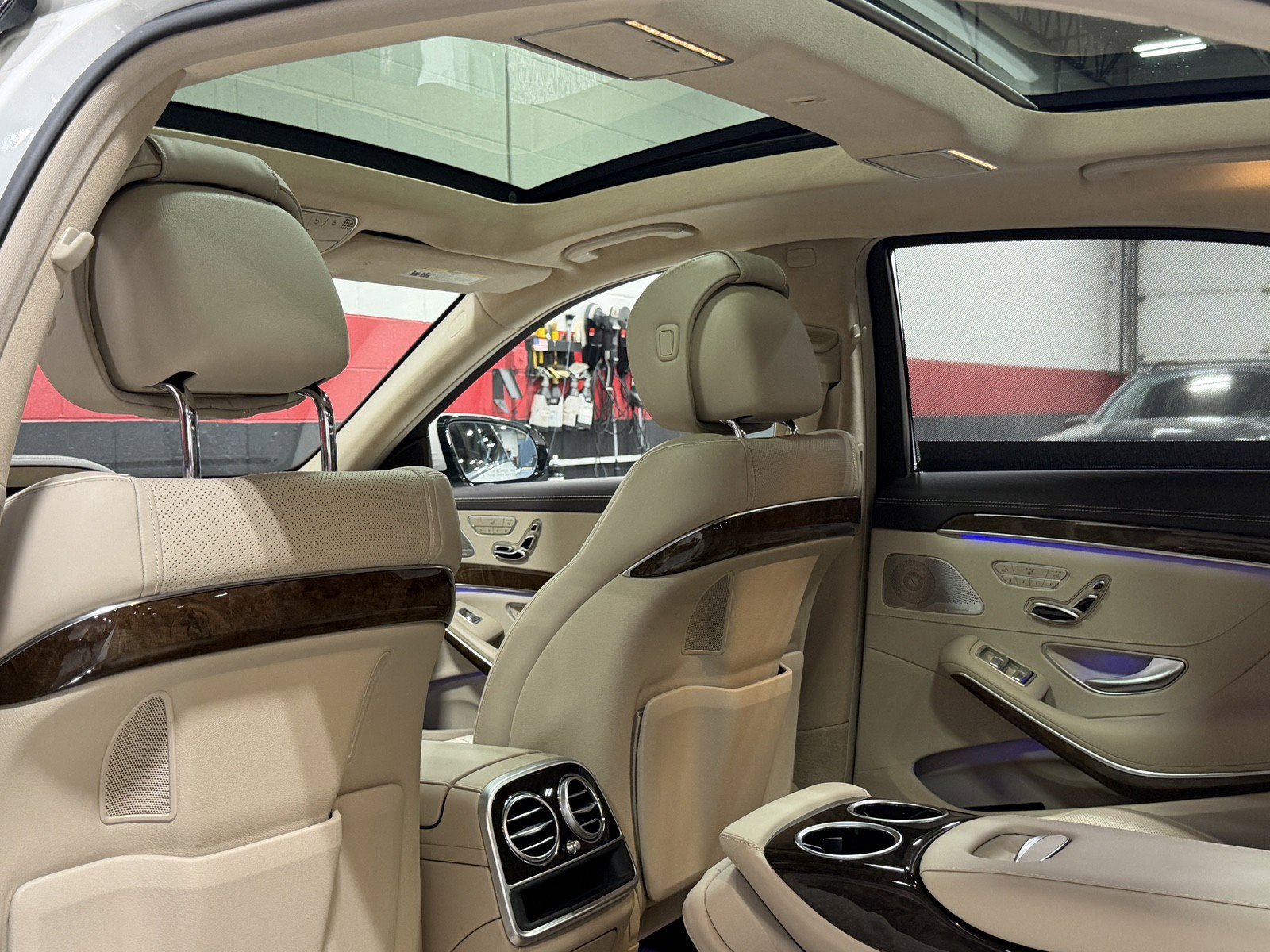 Used 2015 Mercedes-Benz S 63 AMG 4MATIC Sedan w/ Driver Assistance Package image 41