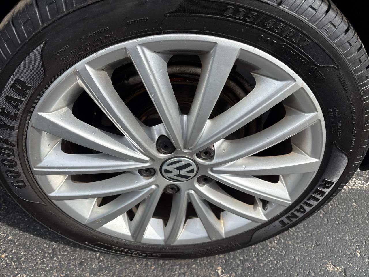 Used 2014 Volkswagen Jetta SEL image 14