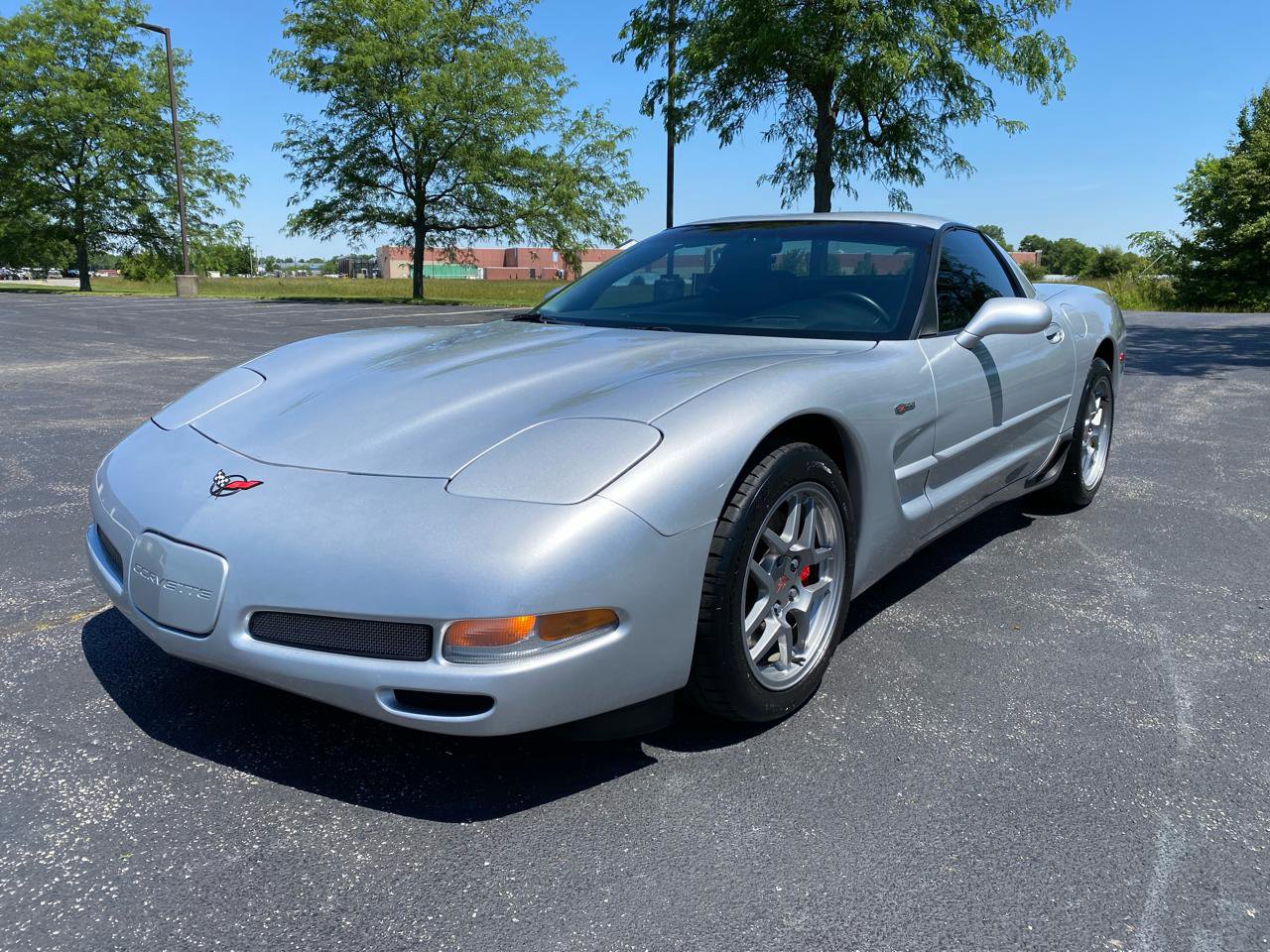 Used 2002 Chevrolet Corvette Z06 w/ Memory Pkg RWD image 1