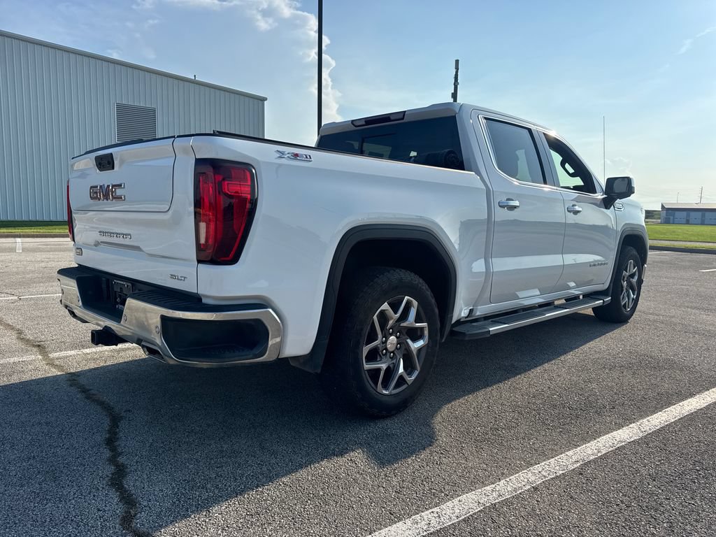 Used 2024 GMC Sierra 1500 SLT w/ SLT Premium Plus Package AWD/4WD image 7