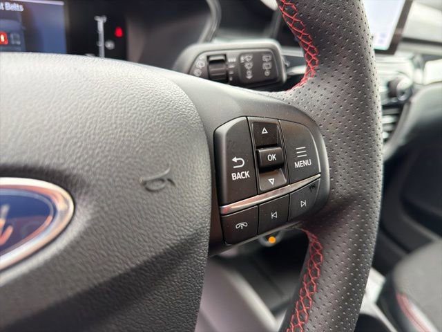 Used 2025 Ford Escape ST-Line image 14