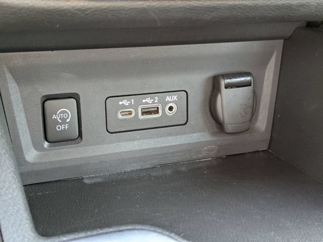 Used 2024 Nissan Sentra SV FWD image 22