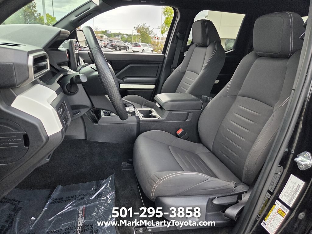 Used 2024 Toyota Tacoma TRD Off-Road AWD/4WD image 9