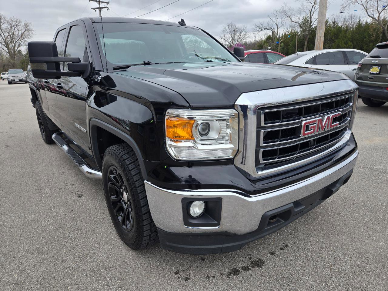 Used 2014 GMC Sierra 1500 SLE w/ SLE Value Package AWD/4WD image 3