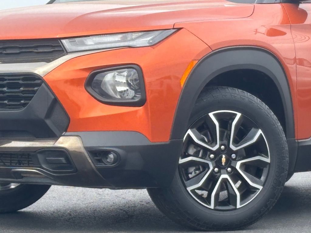 Used 2022 Chevrolet TrailBlazer ACTIV image 2