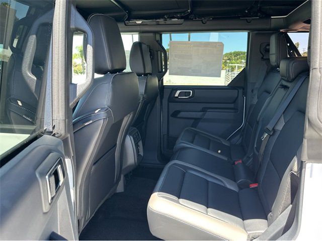 New 2025 Ford Bronco Outer Banks image 18