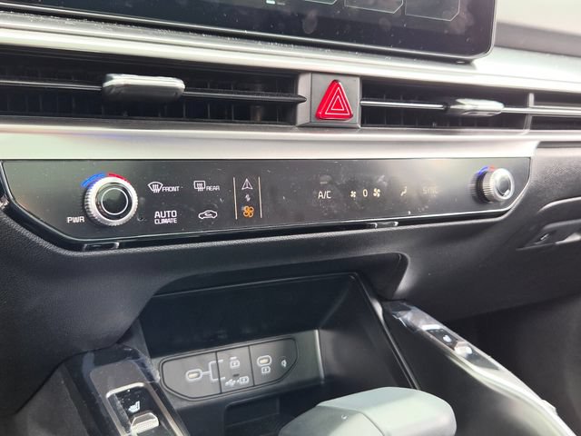 Used 2026 Kia Sorento S w/ S Panoramic Sunroof Package FWD image 23