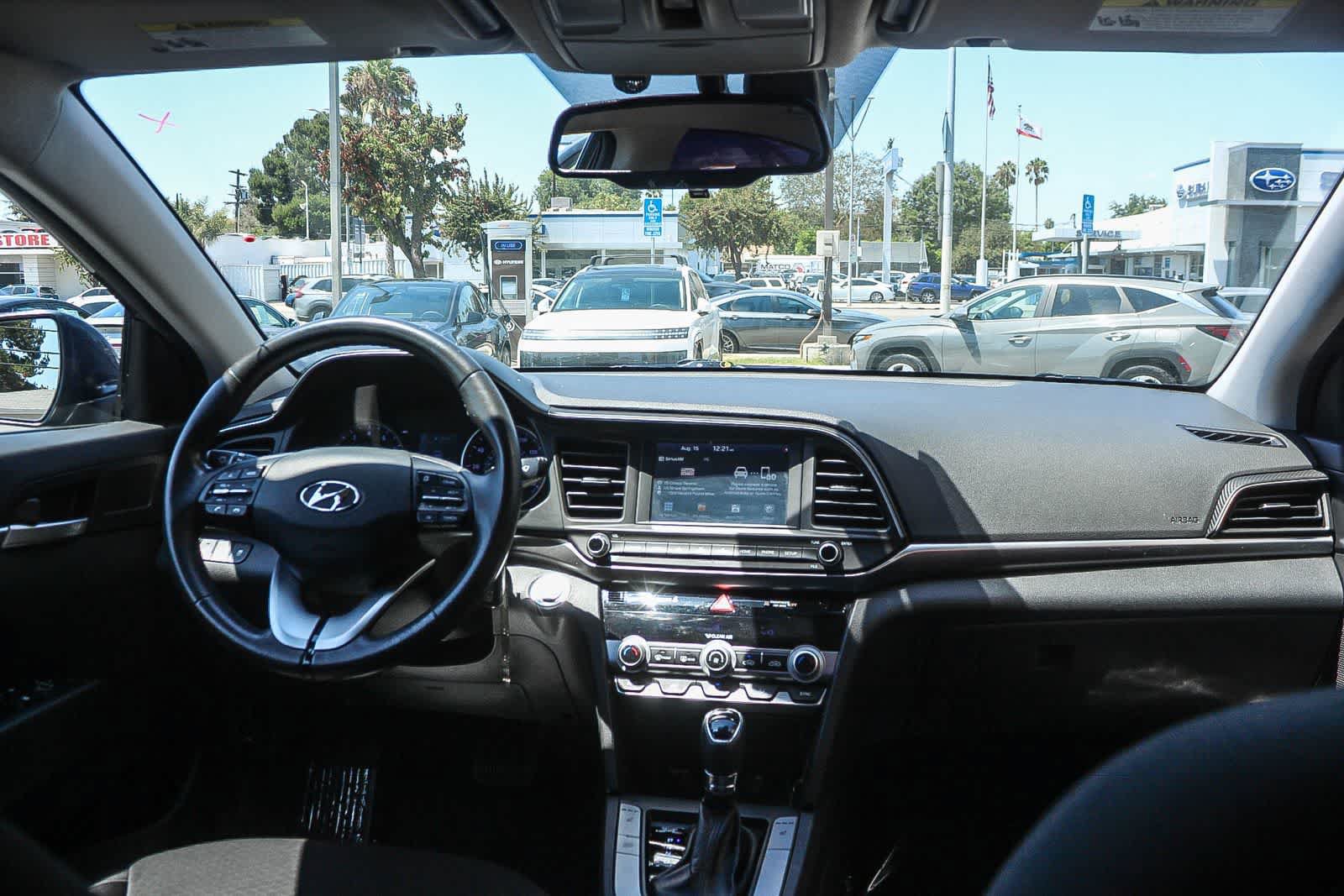 Used 2020 Hyundai Elantra Value Edition w/ Cargo Package (C1) FWD image 16