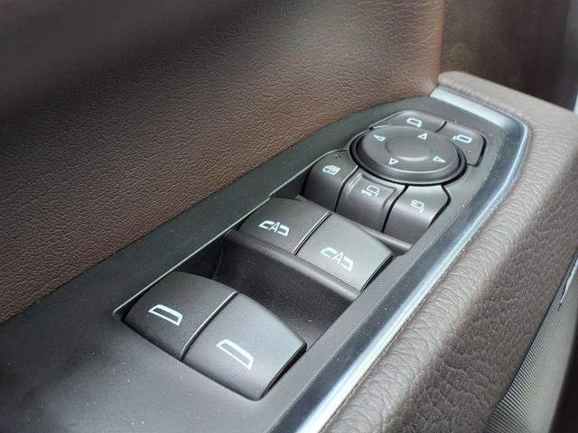 Certified 2025 GMC Sierra 3500 Denali w/ Denali Reserve Package image 17