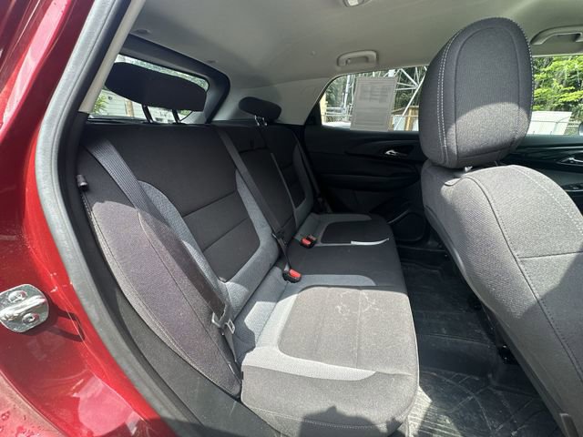Used 2024 Chevrolet TrailBlazer LT w/ Convenience Package AWD/4WD image 29