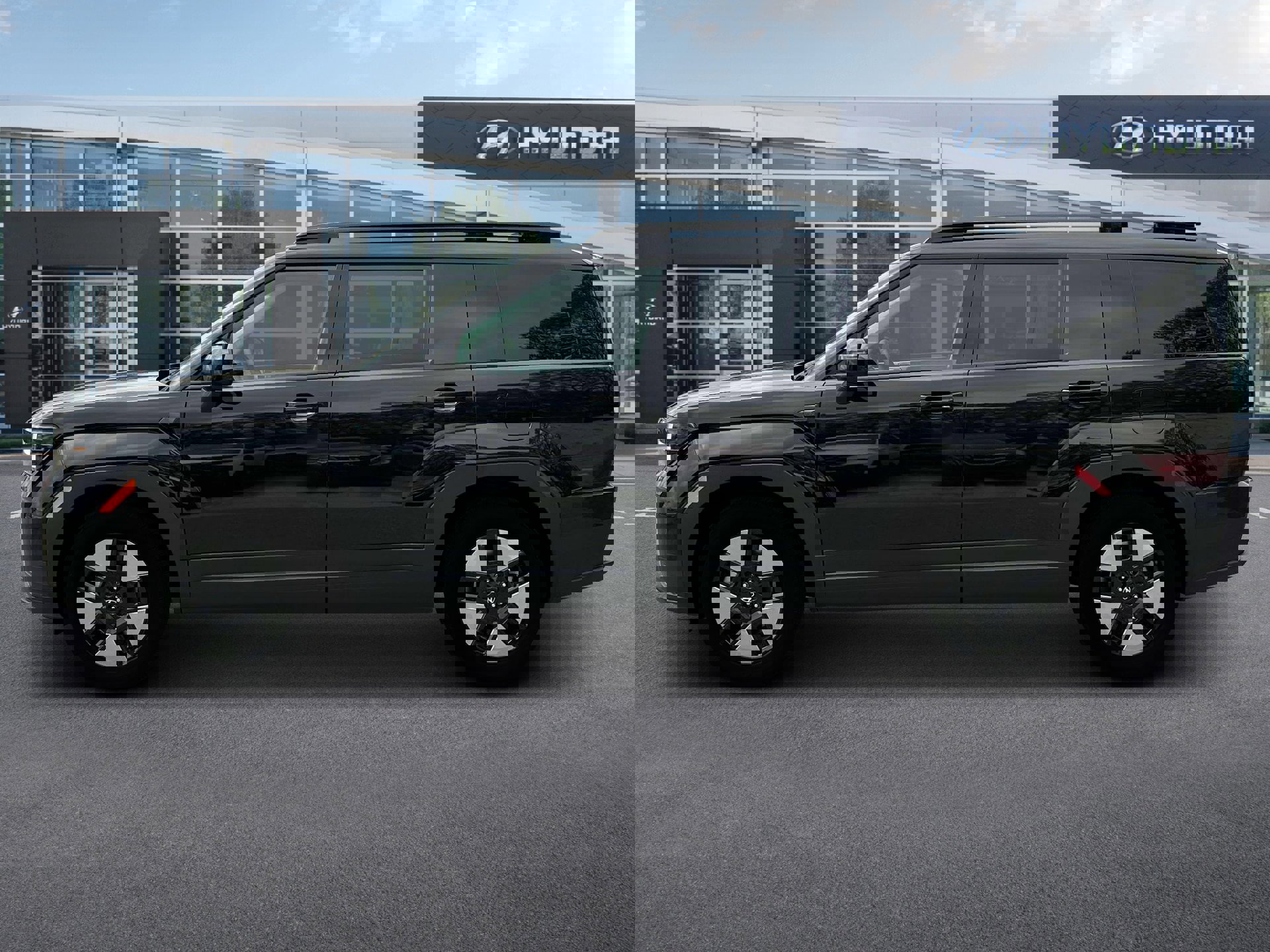 Certified 2025 Hyundai Santa Fe SEL image 3