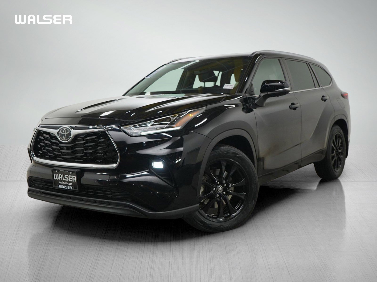 Used 2024 Toyota Highlander Limited