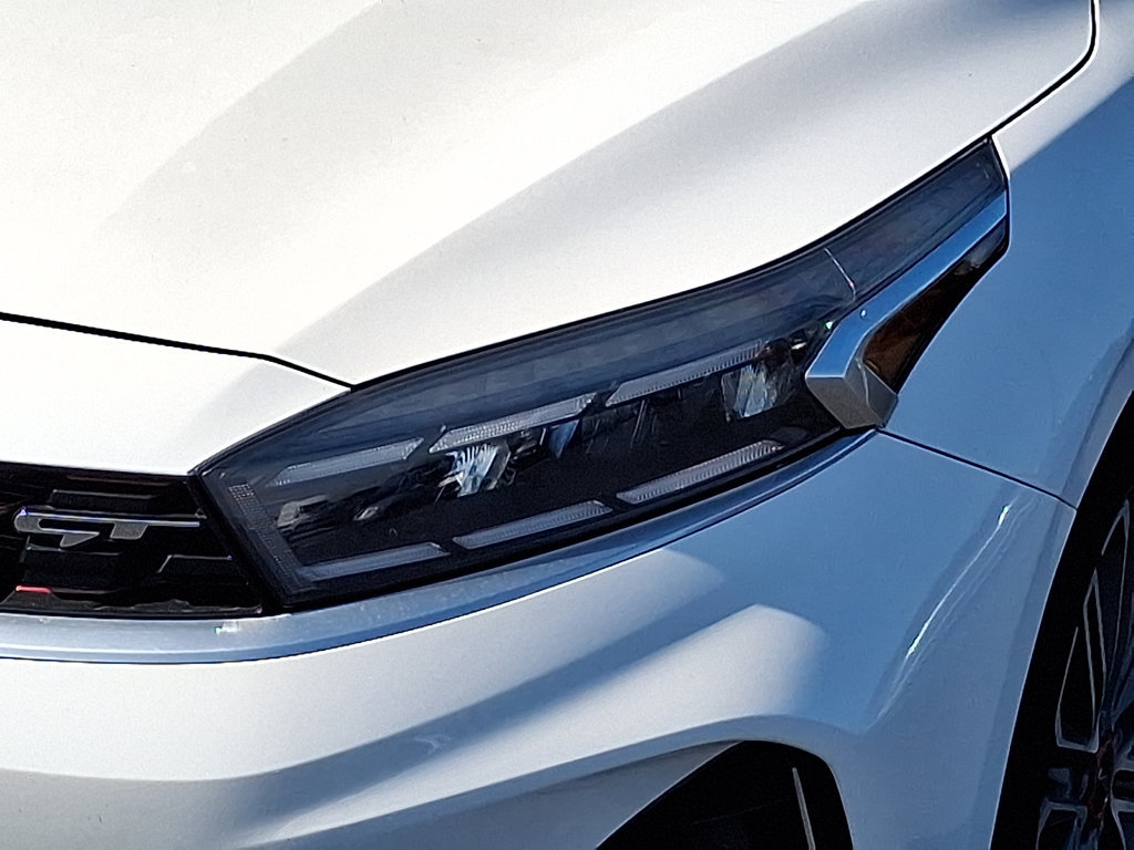 Certified 2023 Kia Forte GT FWD image 9