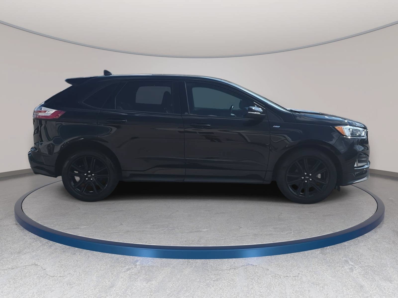 Used 2020 Ford Edge ST-Line FWD image 4
