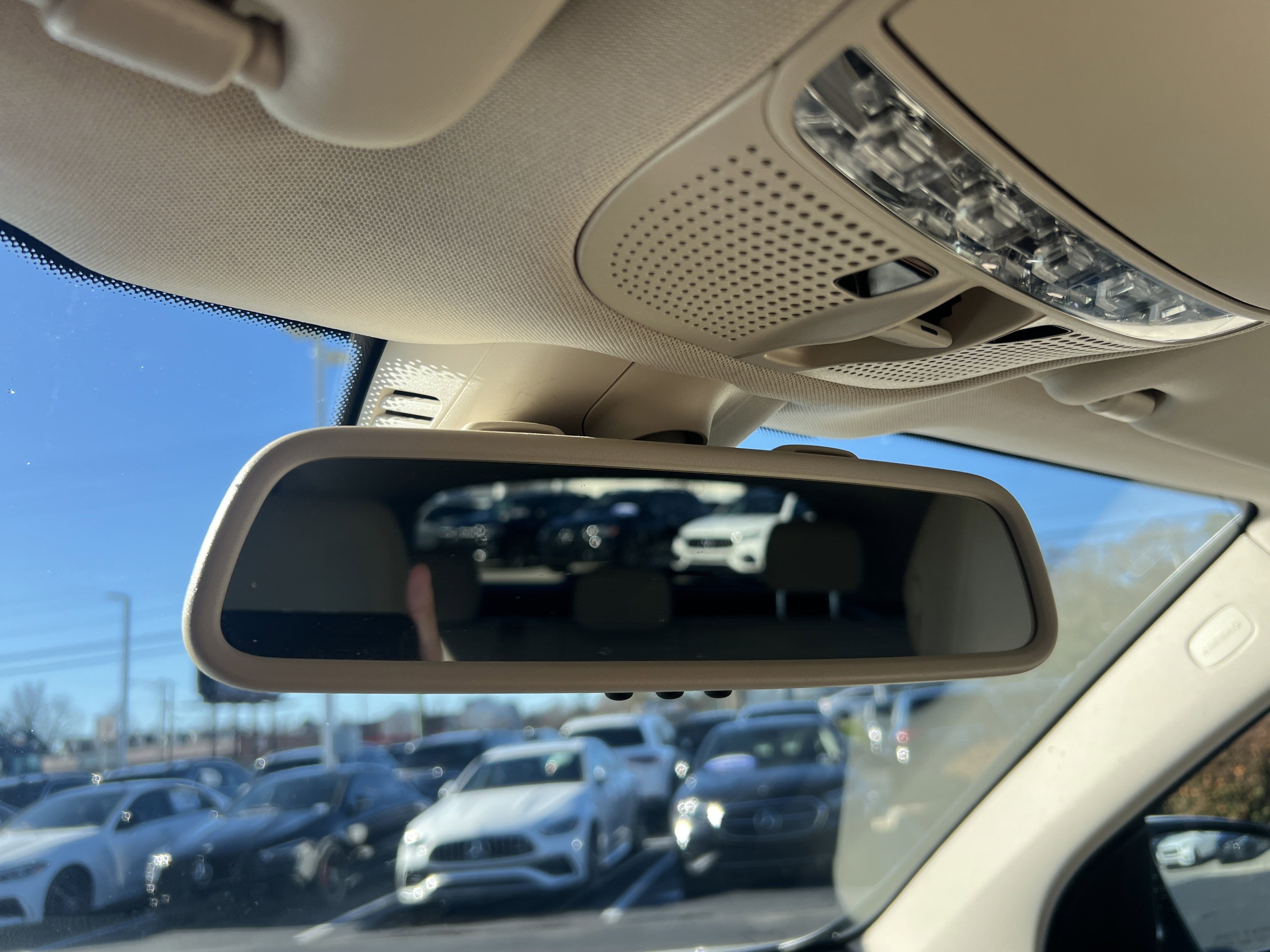 Certified 2019 Mercedes-Benz GLC 300 4MATIC w/ Premium Package image 27