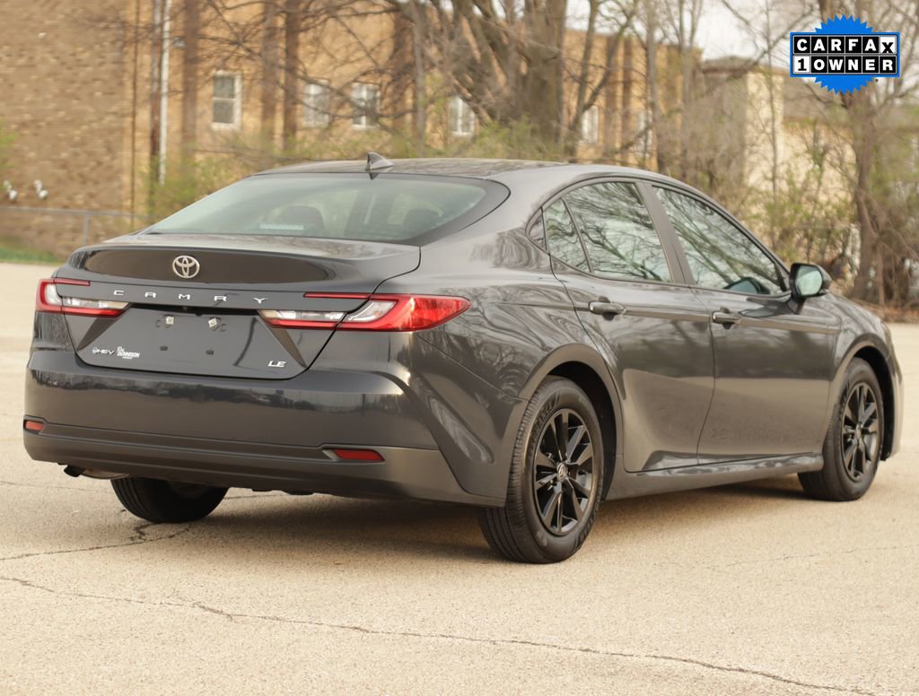 Used 2025 Toyota Camry LE image 7