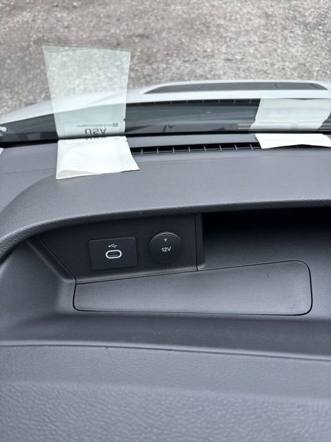 New 2025 Ford Transit 250 148 Medium Roof image 30