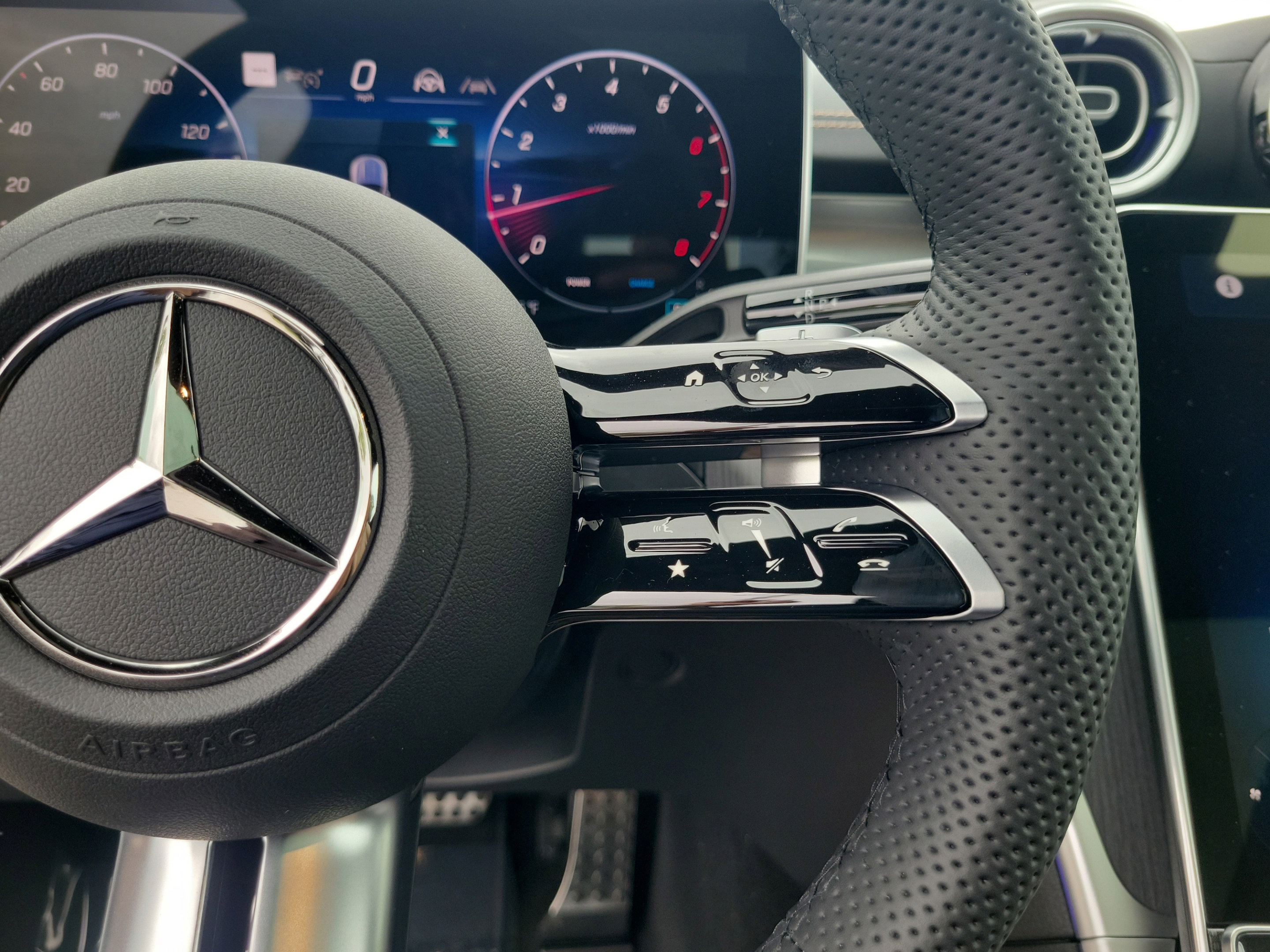 New 2026 Mercedes-Benz CLE 450 4MATIC Coupe image 23