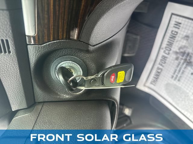 Used 2012 Hyundai Santa Fe Limited AWD/4WD image 29