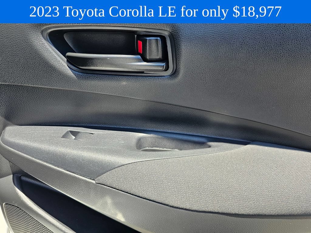 Used 2023 Toyota Corolla LE FWD image 12