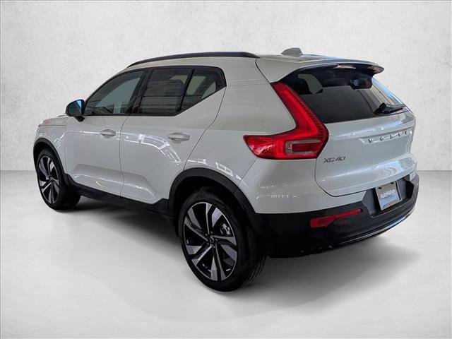 New 2026 Volvo XC40 B5 Ultra w/ Climate Package AWD/4WD image 8