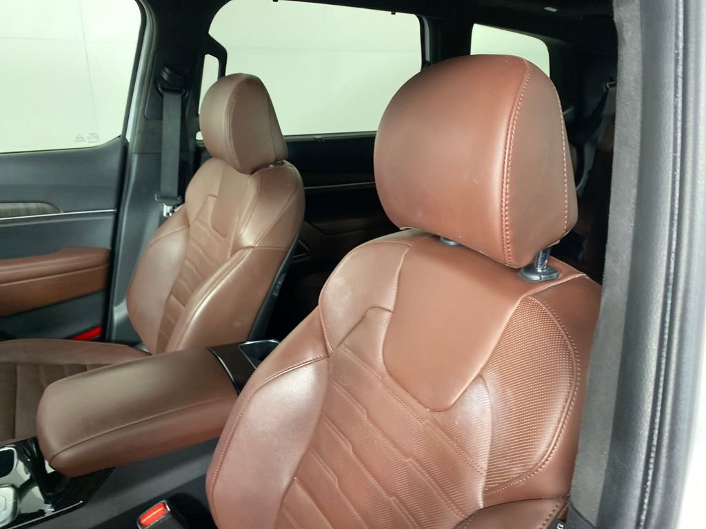 Certified 2024 Kia Telluride SX Prestige w/ Towing Package AWD/4WD image 9