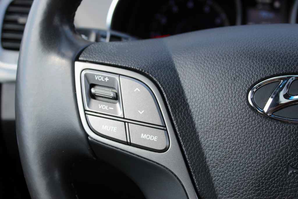 Used 2016 Hyundai Santa Fe Sport 2.0T w/ Option Group 05 image 18