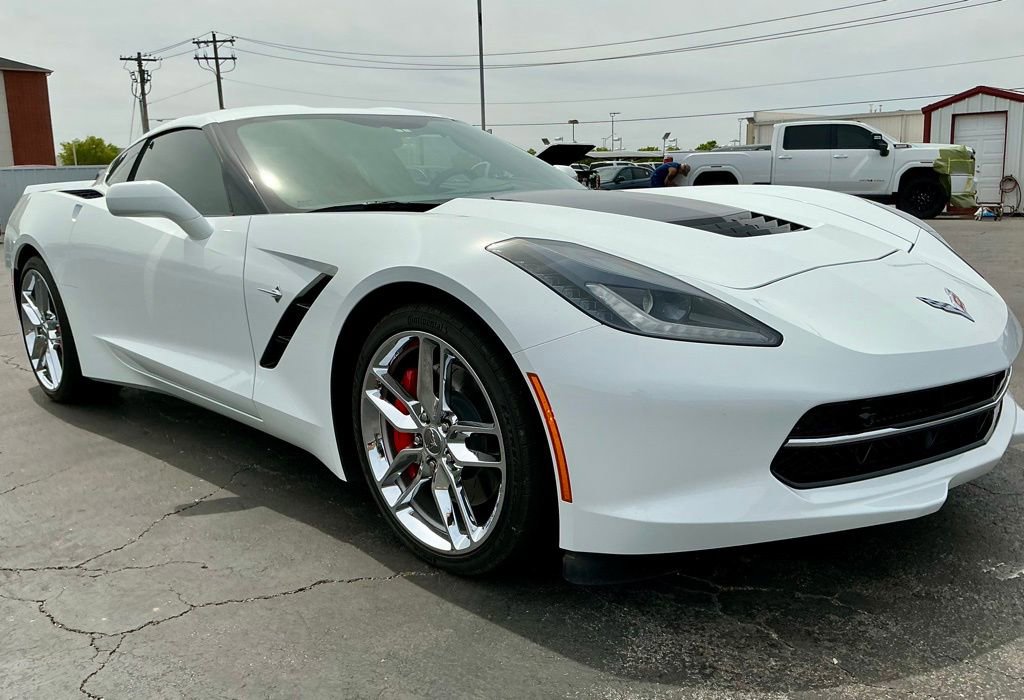 Used 2016 Chevrolet Corvette Stingray Coupe w/ 2LT Preferred Equipment Group image 8