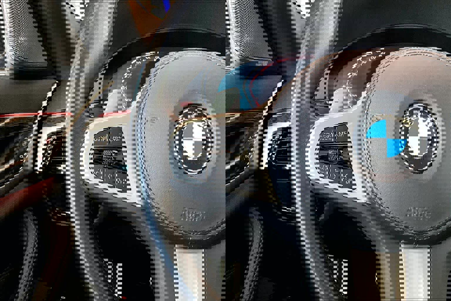 Used 2022 BMW 530i w/ M Sport Package image 23