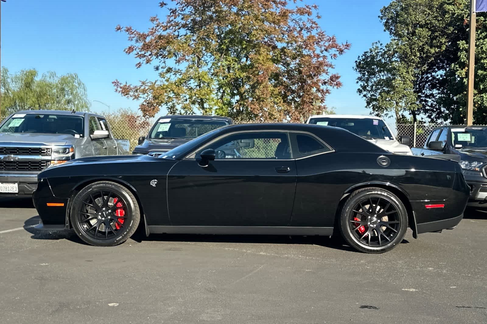 Used 2015 Dodge Challenger SRT Hellcat image 5