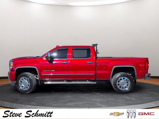 Used 2018 GMC Sierra 2500 Denali w/ Duramax Plus Package AWD/4WD image 2