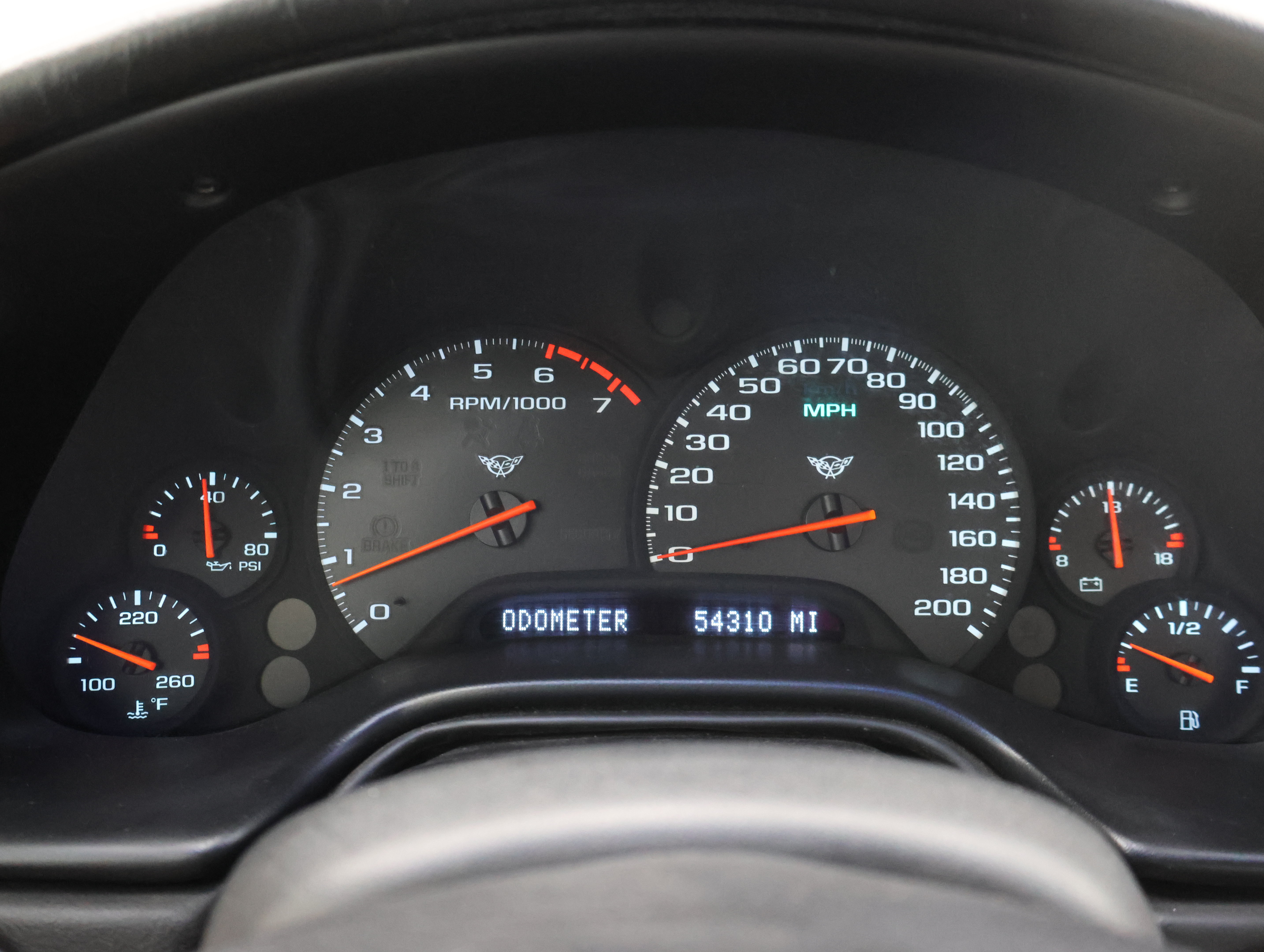 Used 2000 Chevrolet Corvette Convertible w/ Memory Pkg RWD image 9