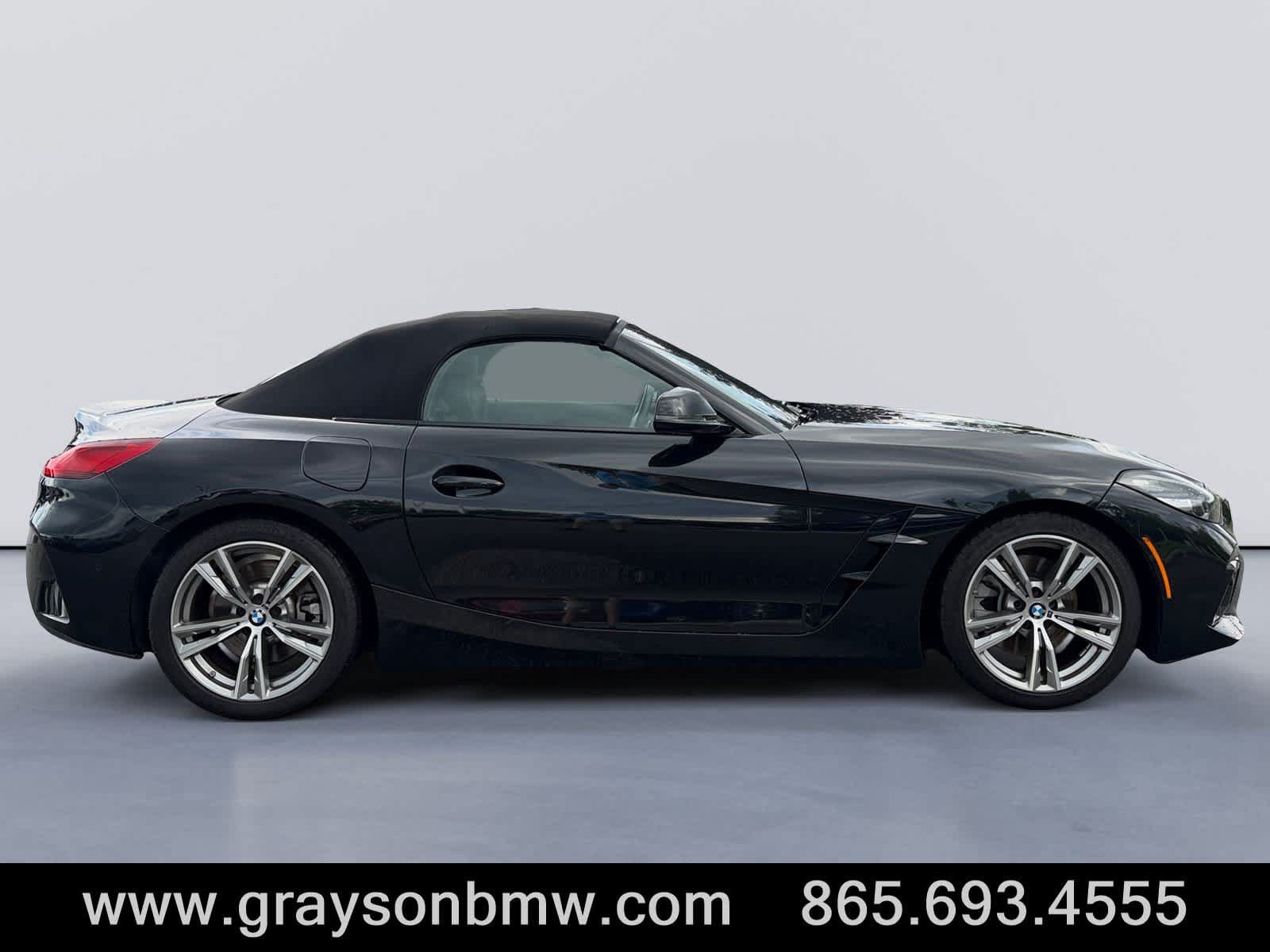 Used 2026 BMW Z4 sDrive30i RWD image 2