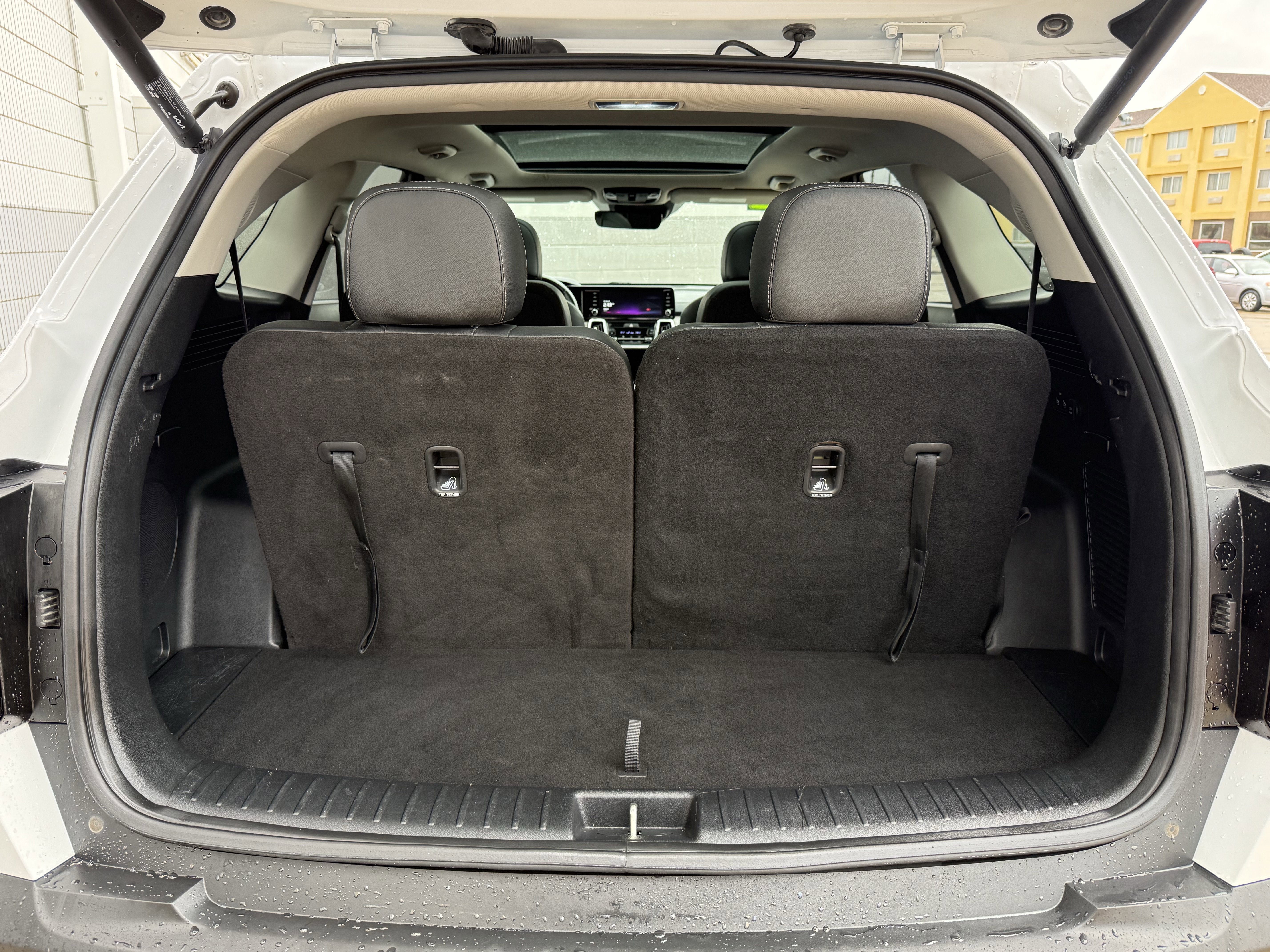 Used 2022 Kia Sorento SX Prestige image 10