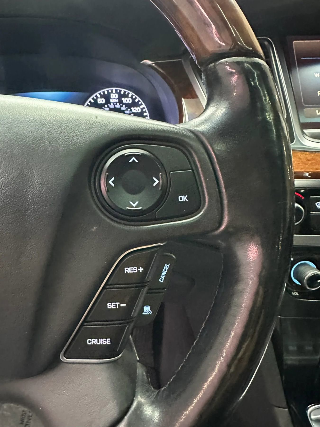 Used 2015 Hyundai Equus Signature RWD image 15