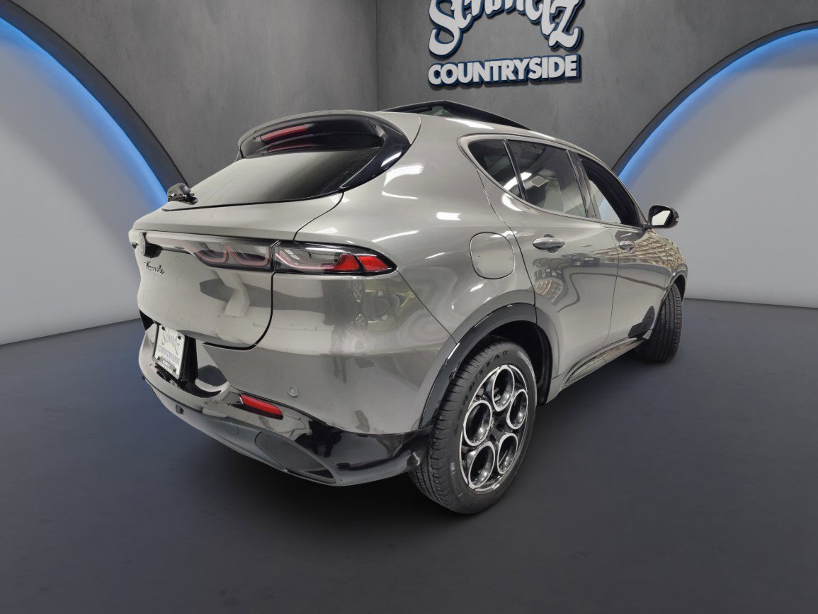 Used 2025 Alfa Romeo Tonale image 13