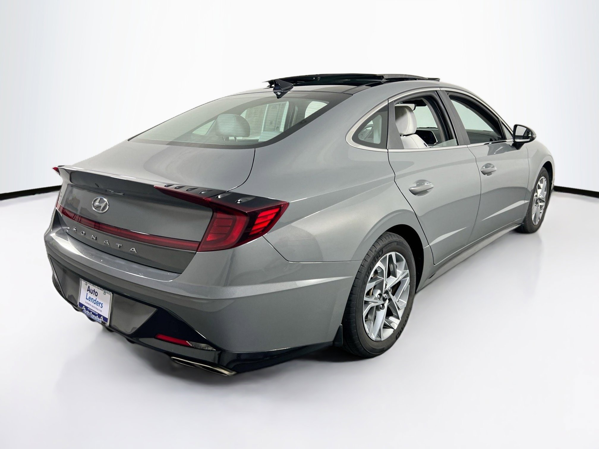 Used 2023 Hyundai Sonata SEL w/ Convenience Package image 5