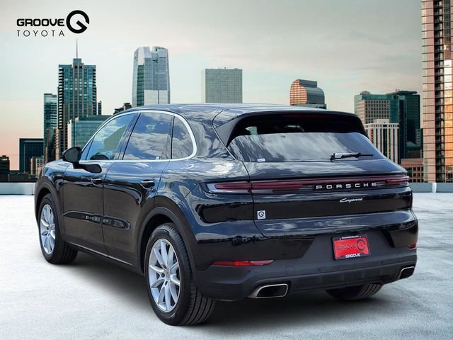 Used 2024 Porsche Cayenne image 3