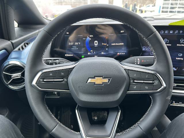 New 2026 Chevrolet Equinox EV LT AWD/4WD image 11