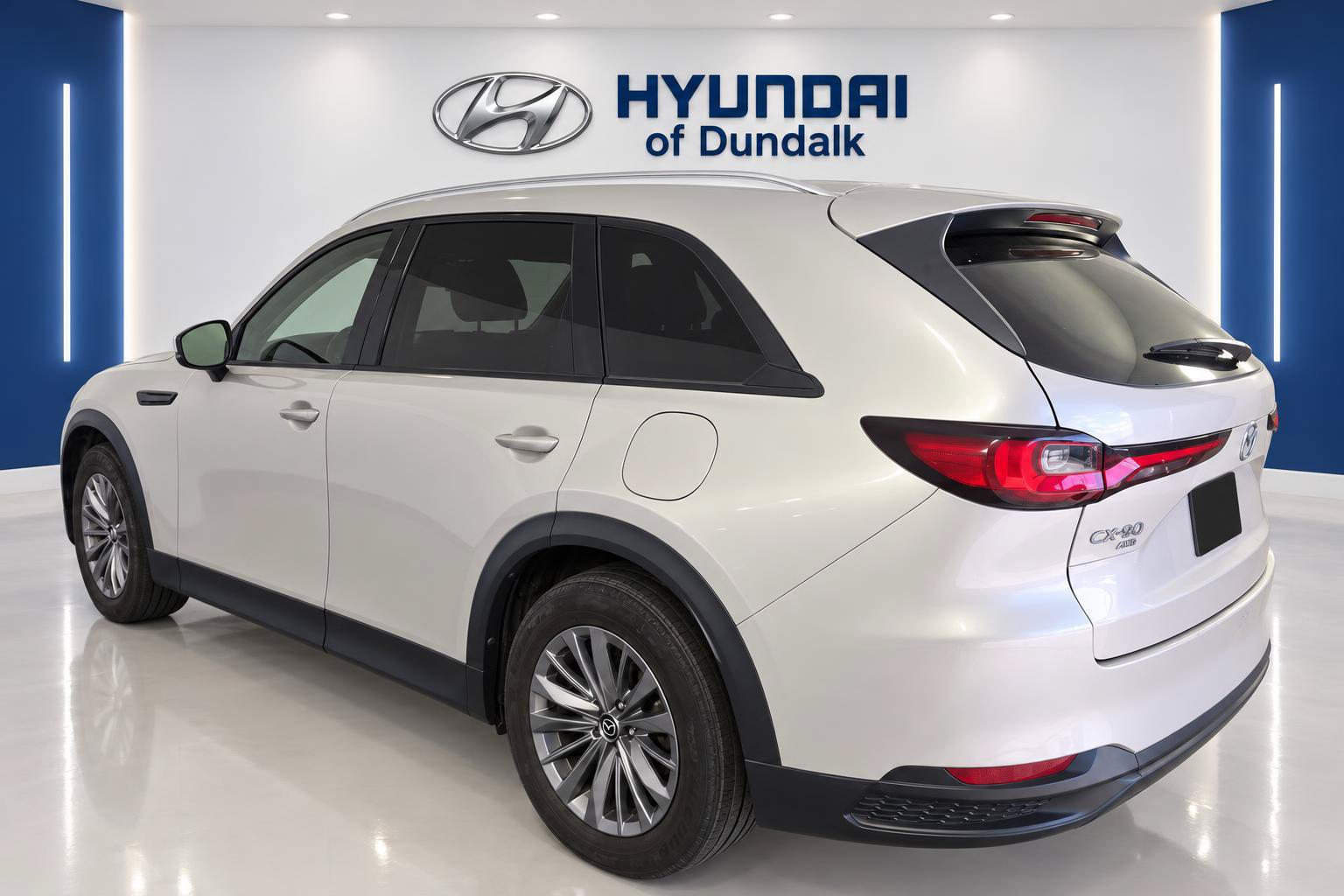 Used 2024 MAZDA CX-90 3.3 Turbo w/ Preferred Plus AWD/4WD image 2