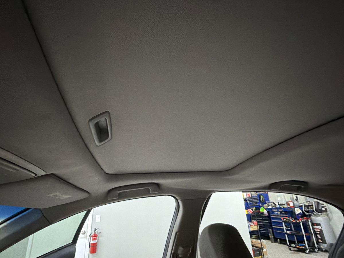 Used 2011 Honda Accord EX image 22