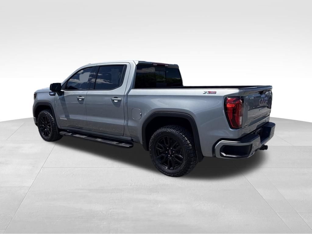 Used 2025 GMC Sierra 1500 Elevation w/ Elevation Premium Package AWD/4WD image 17