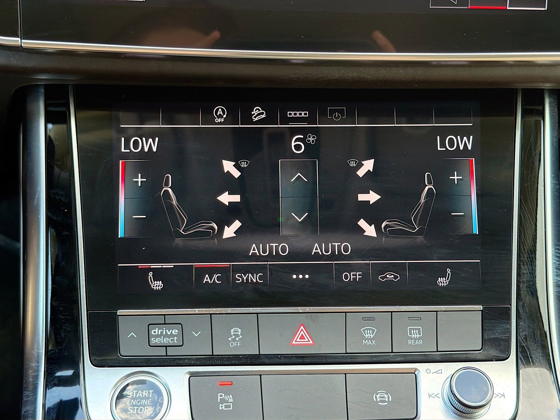 Used 2025 Audi Q7 3.0T Premium image 38